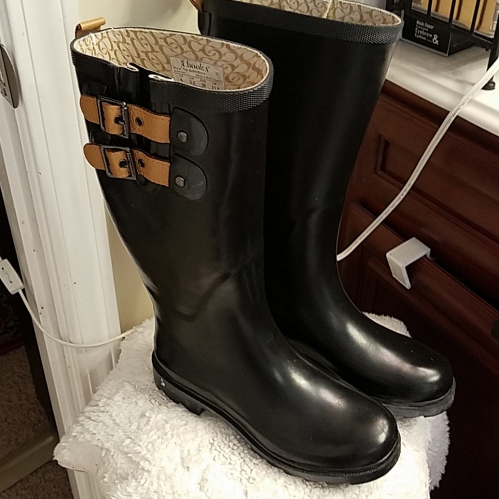 Rain boots
